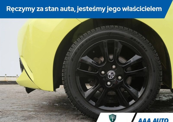 Toyota Aygo cena 39000 przebieg: 55839, rok produkcji 2016 z Międzybórz małe 191
